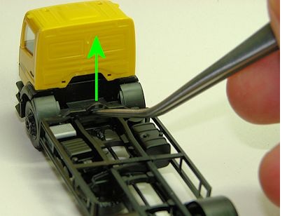 Entfernung des Unterfahrschutzes