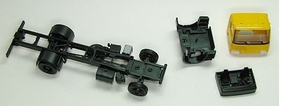 die Einzelteile des Fahrerhauses