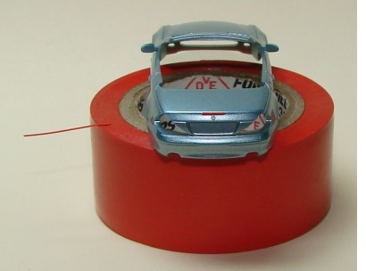 Zusatzbremsleuchte aus rotem Isolierbandstreifen